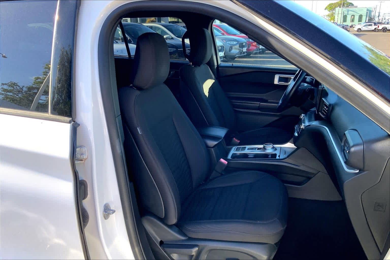 Thumbnail: 2020 Ford Explorer - 13