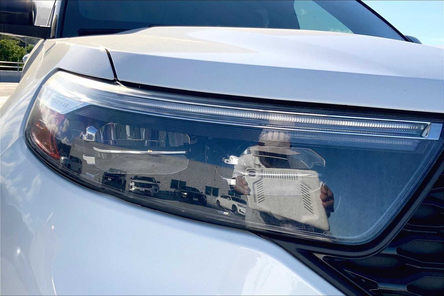 Thumbnail: 2021 Ford Explorer - 31