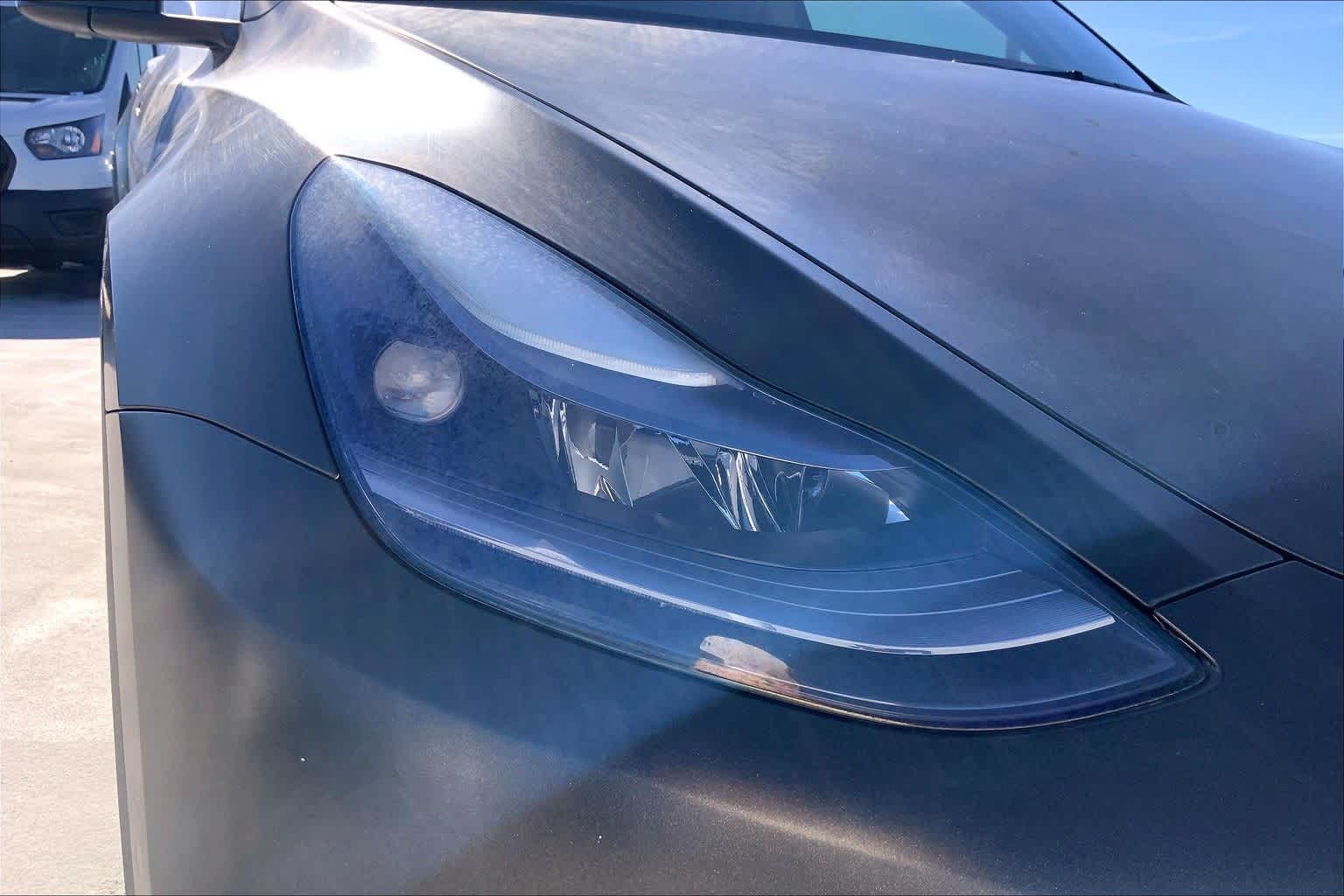 Thumbnail: 2021 Tesla Model Y - 31