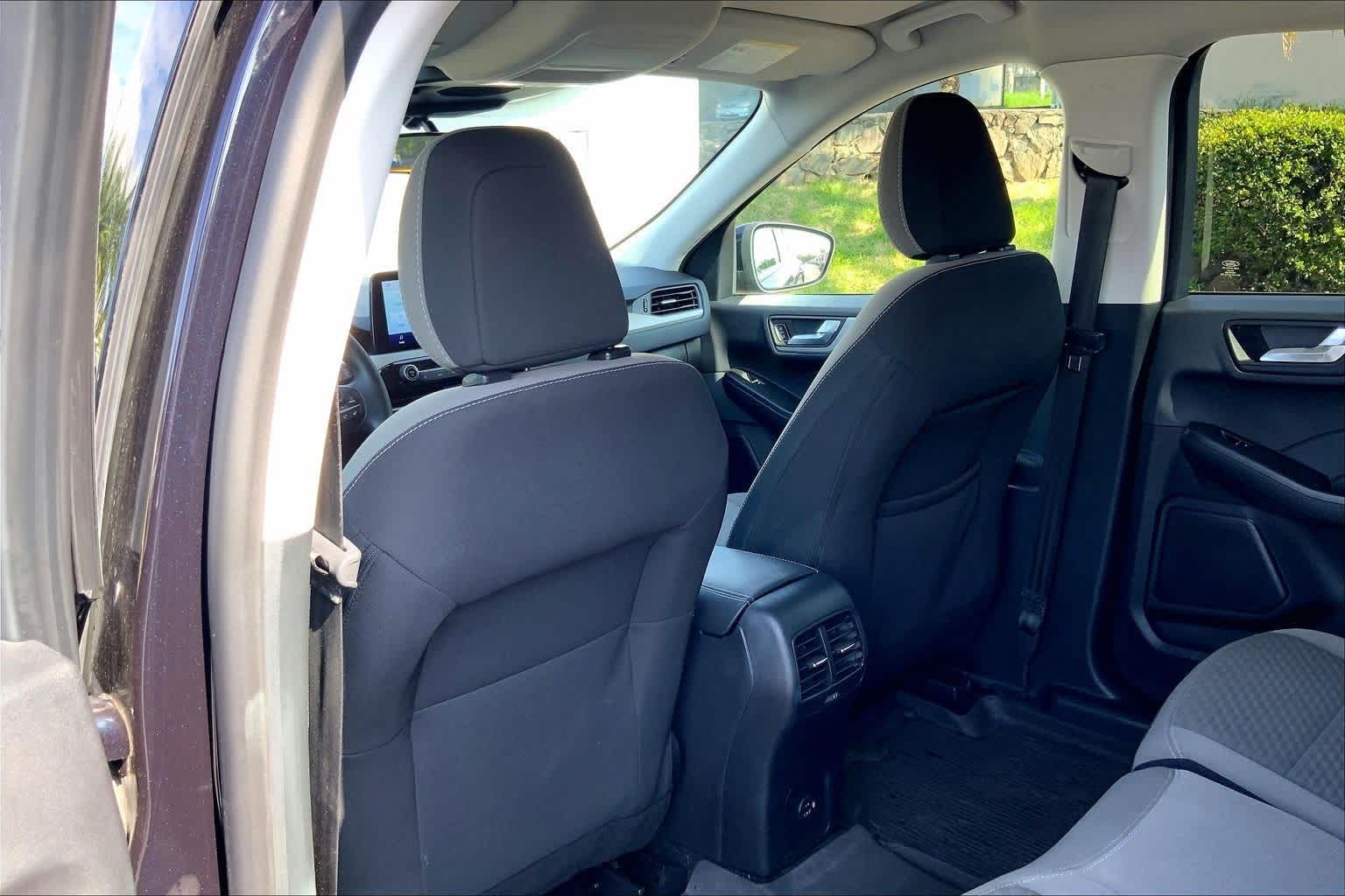 Thumbnail: 2021 Ford Escape - 12