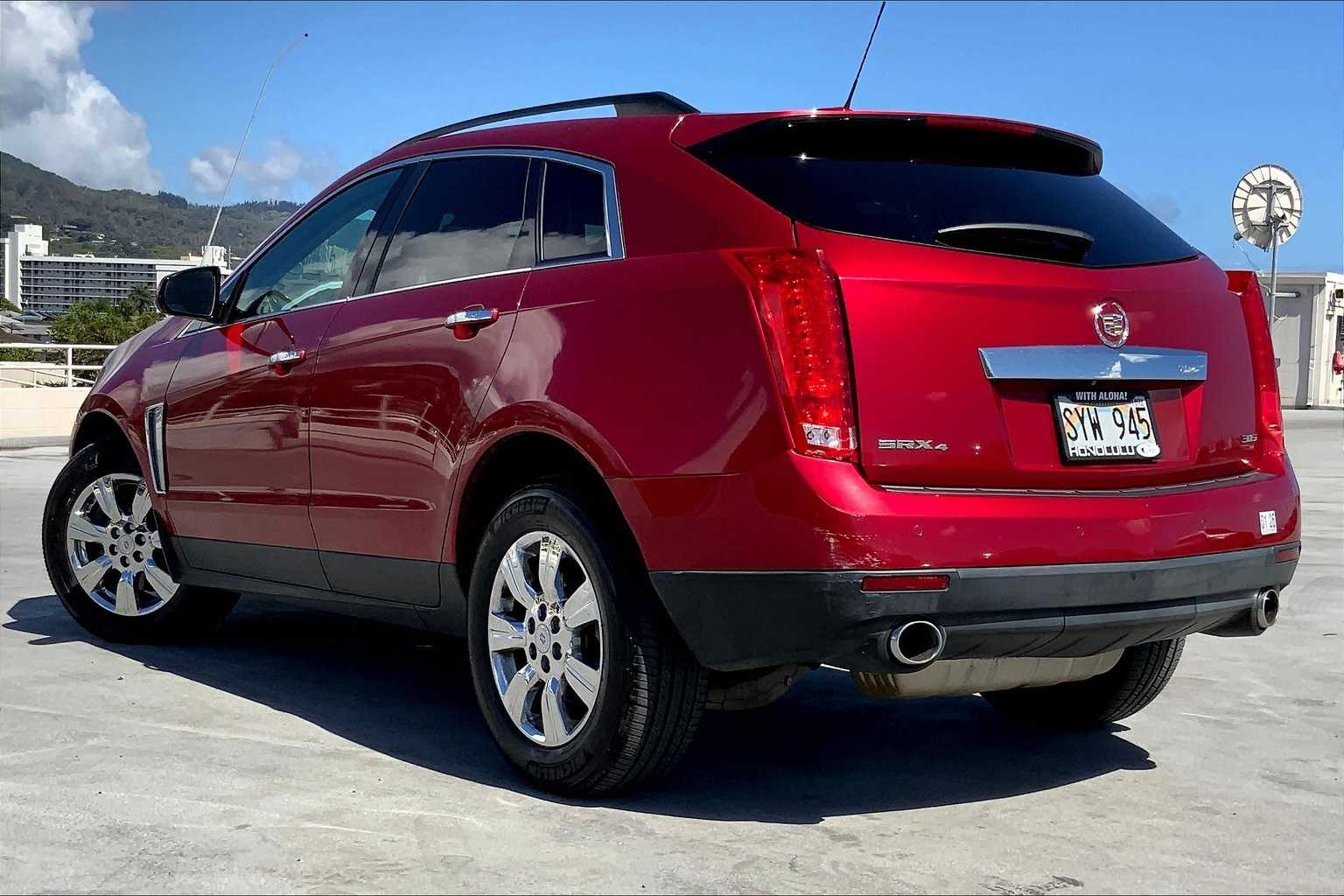 Thumbnail: 2016 Cadillac SRX - 4