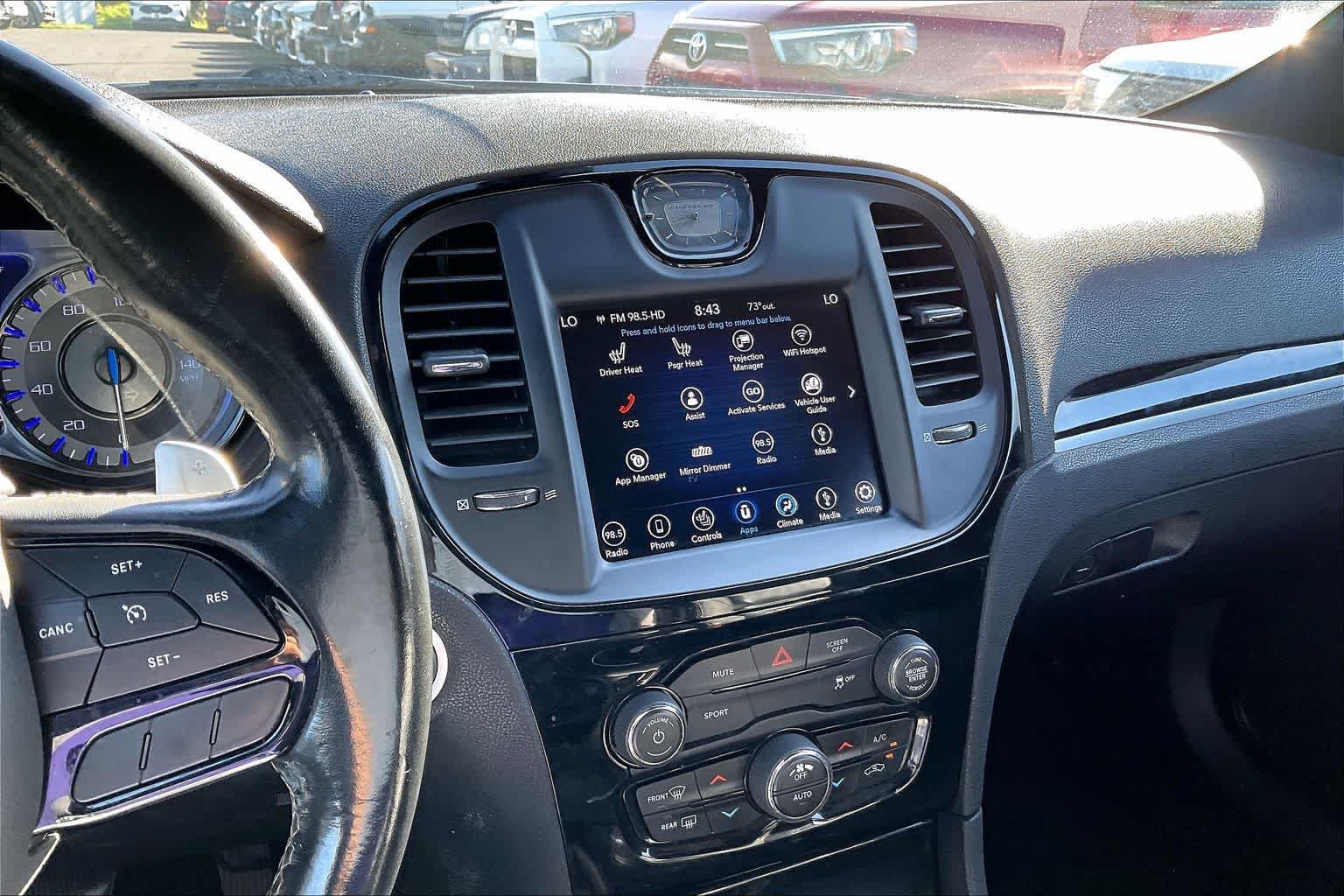 Thumbnail: 2019 Chrysler 300 - 15