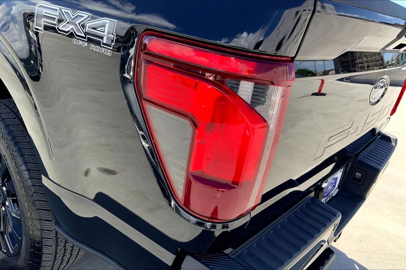 Thumbnail: 2024 Ford F-150 - 32