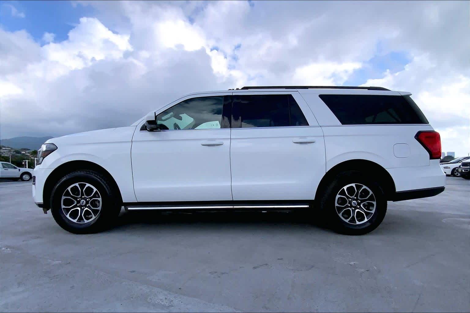 Thumbnail: 2022 Ford Expedition MAX - 3