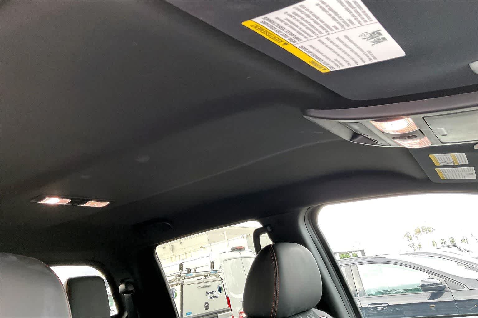 Thumbnail: 2024 Nissan Titan - 30