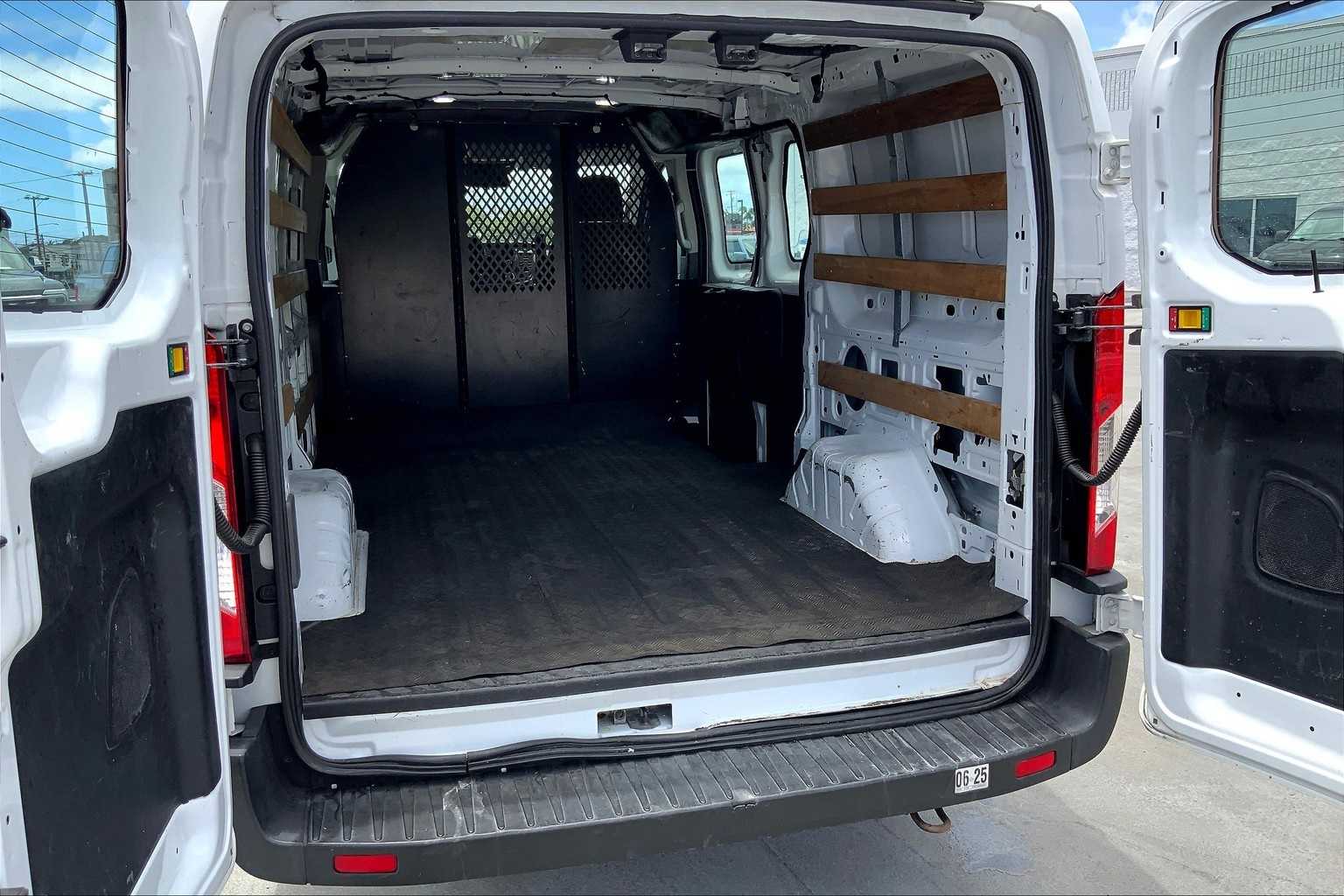 Thumbnail: 2021 Ford Transit Series - 18