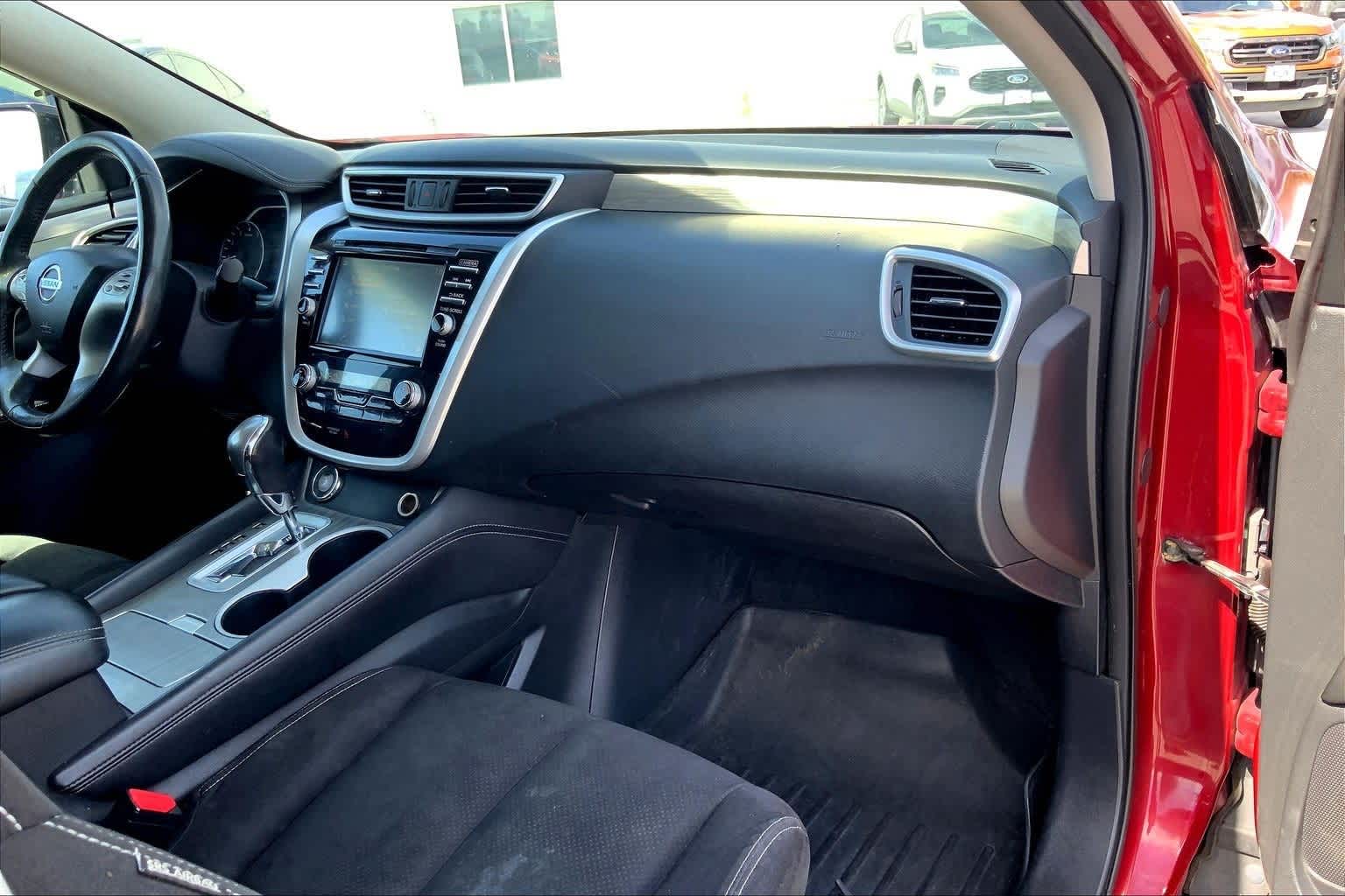 Thumbnail: 2016 Nissan Murano - 23