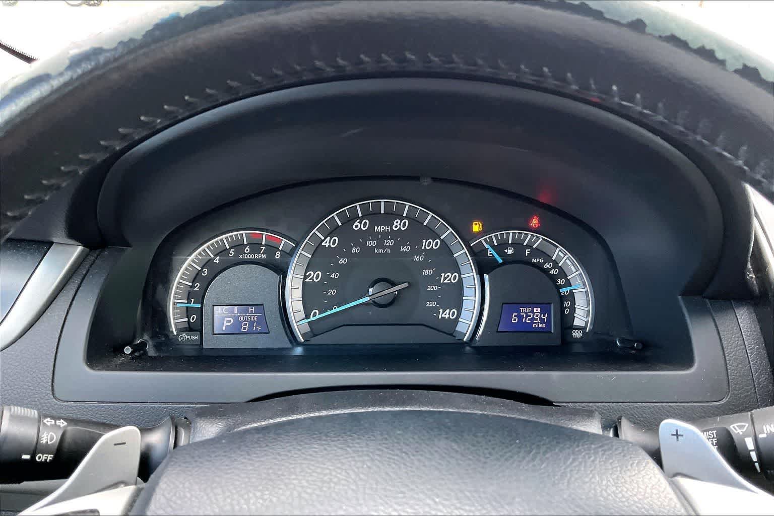 Thumbnail: 2012 Toyota Camry - 17