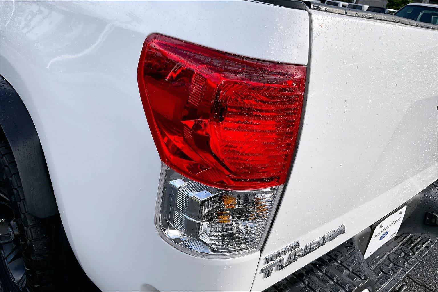 Thumbnail: 2013 Toyota Tundra - 32