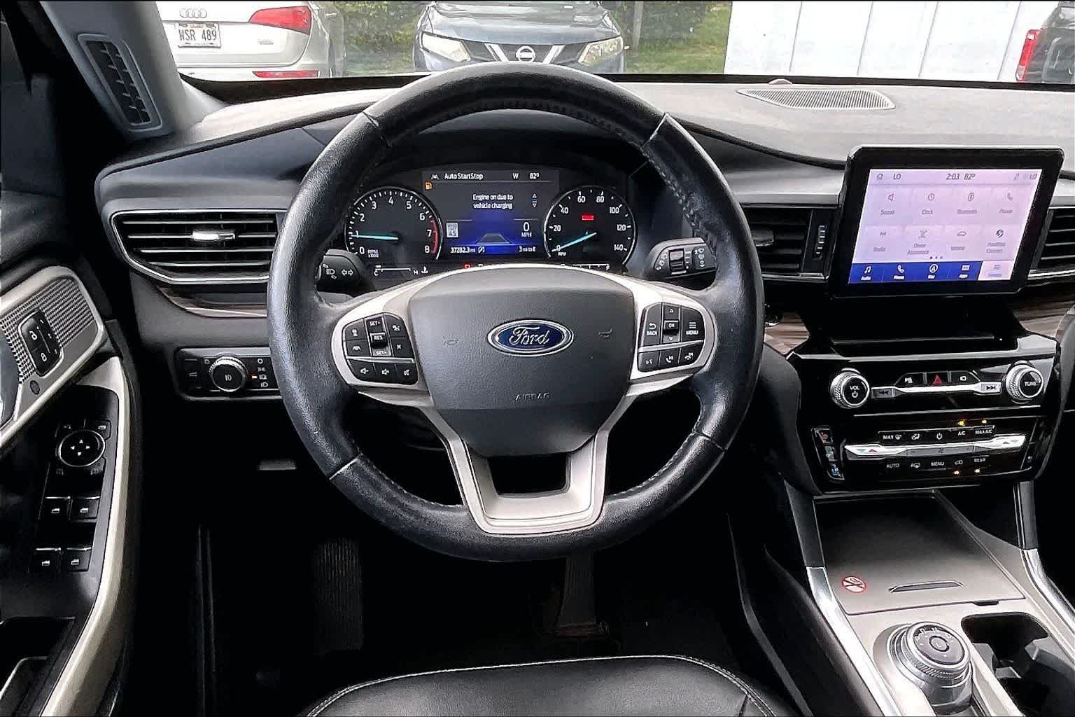 Thumbnail: 2022 Ford Explorer - 14