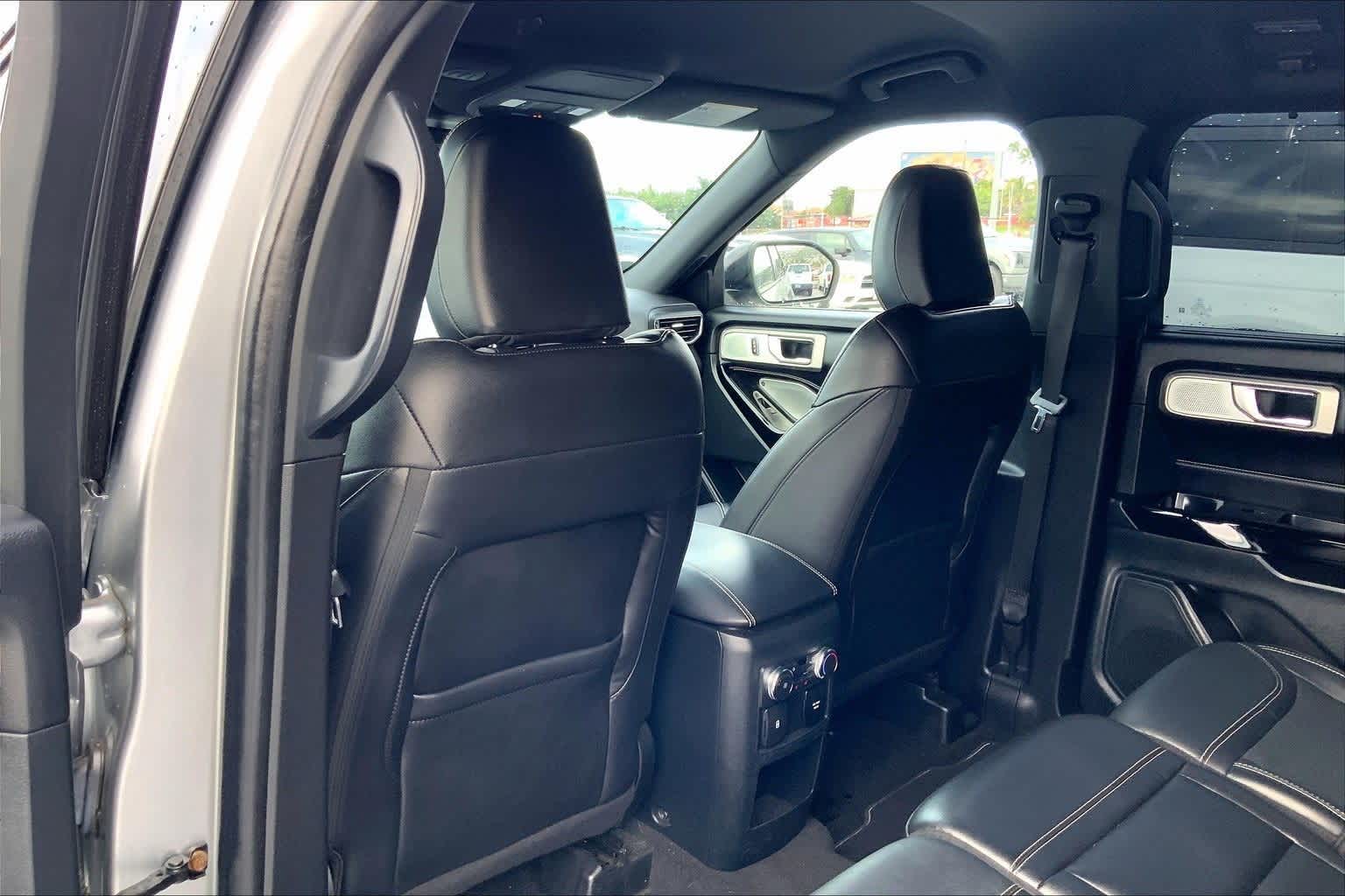 Thumbnail: 2021 Ford Explorer - 12