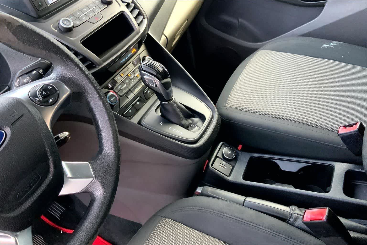 Thumbnail: 2019 Ford Transit Series - 16