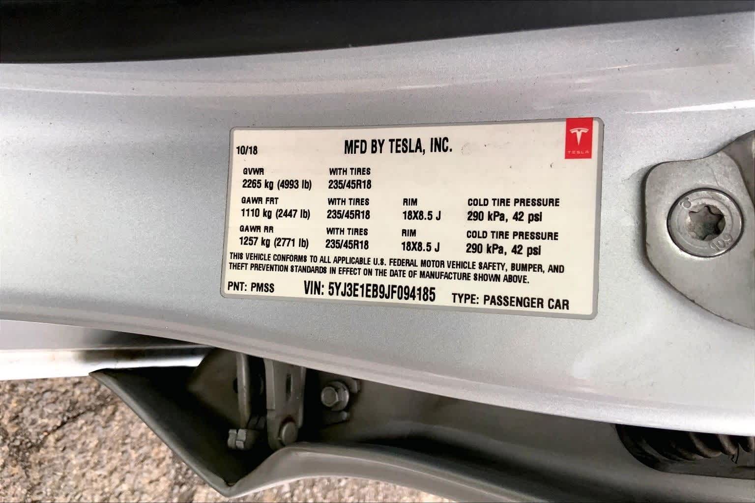 Thumbnail: 2018 Tesla Model 3 - 20