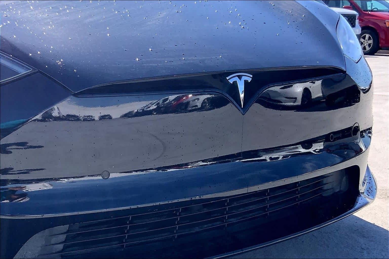 Thumbnail: 2022 Tesla Model S - 33