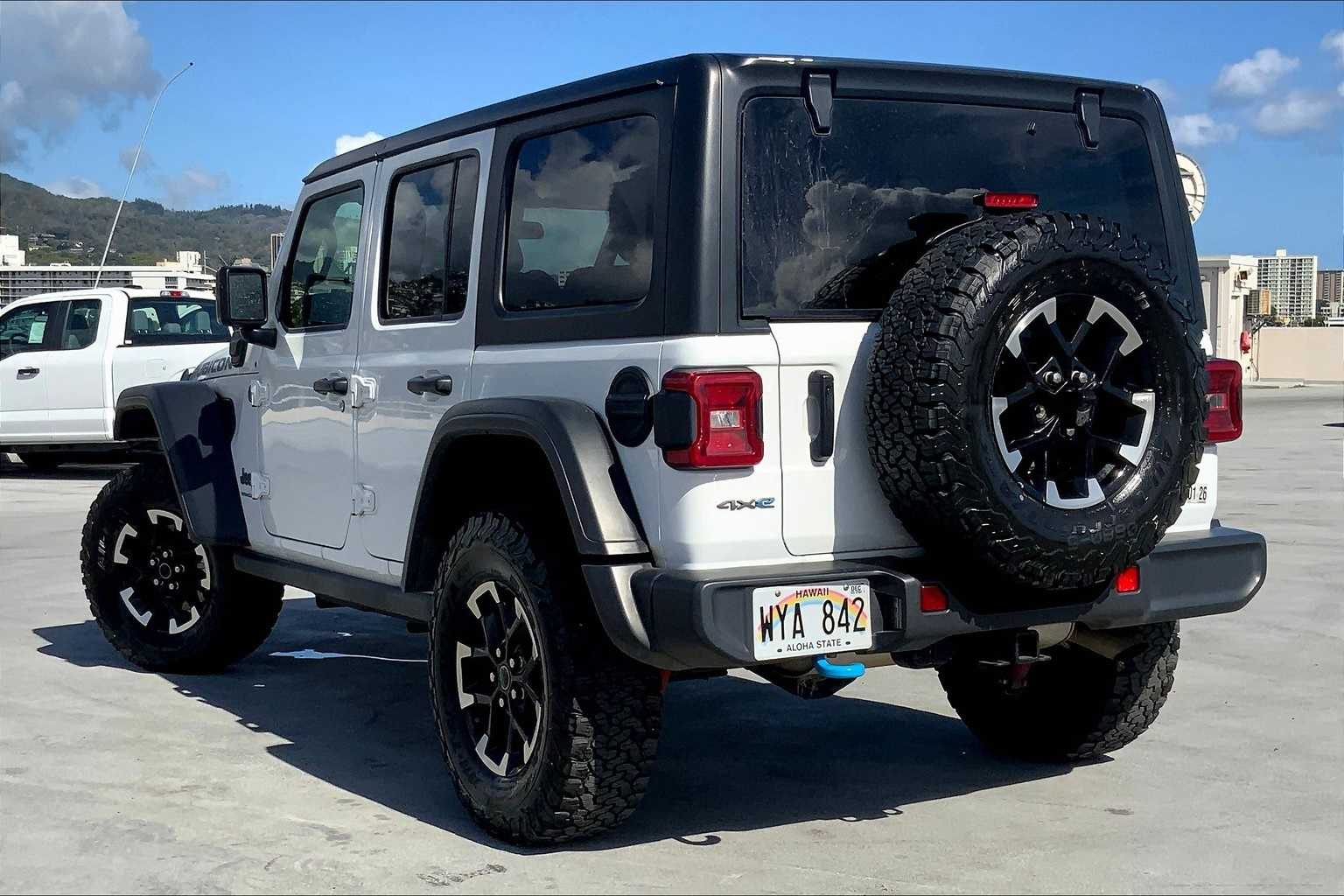 Thumbnail: 2024 Jeep Wrangler - 4