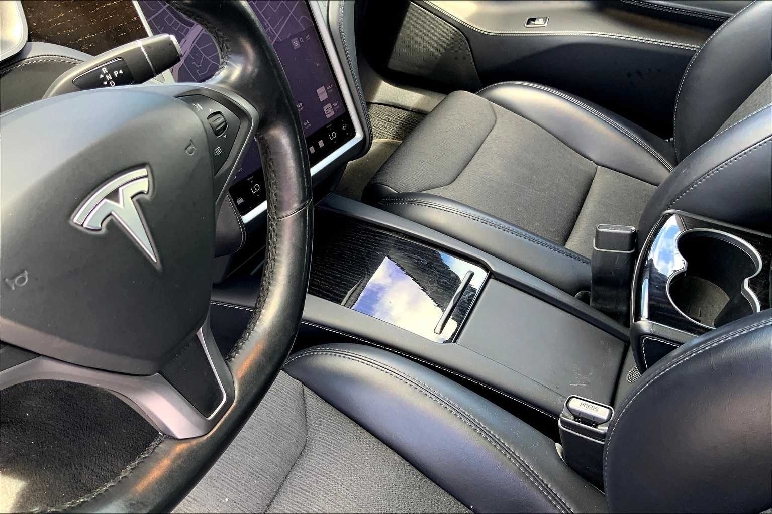 Thumbnail: 2018 Tesla Model S - 16