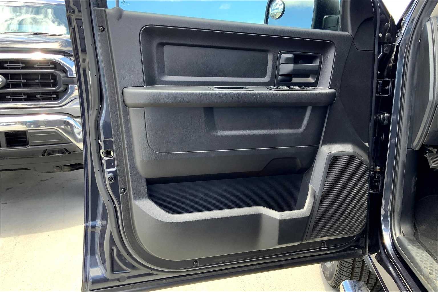 Thumbnail: 2015 RAM 1500 - 27