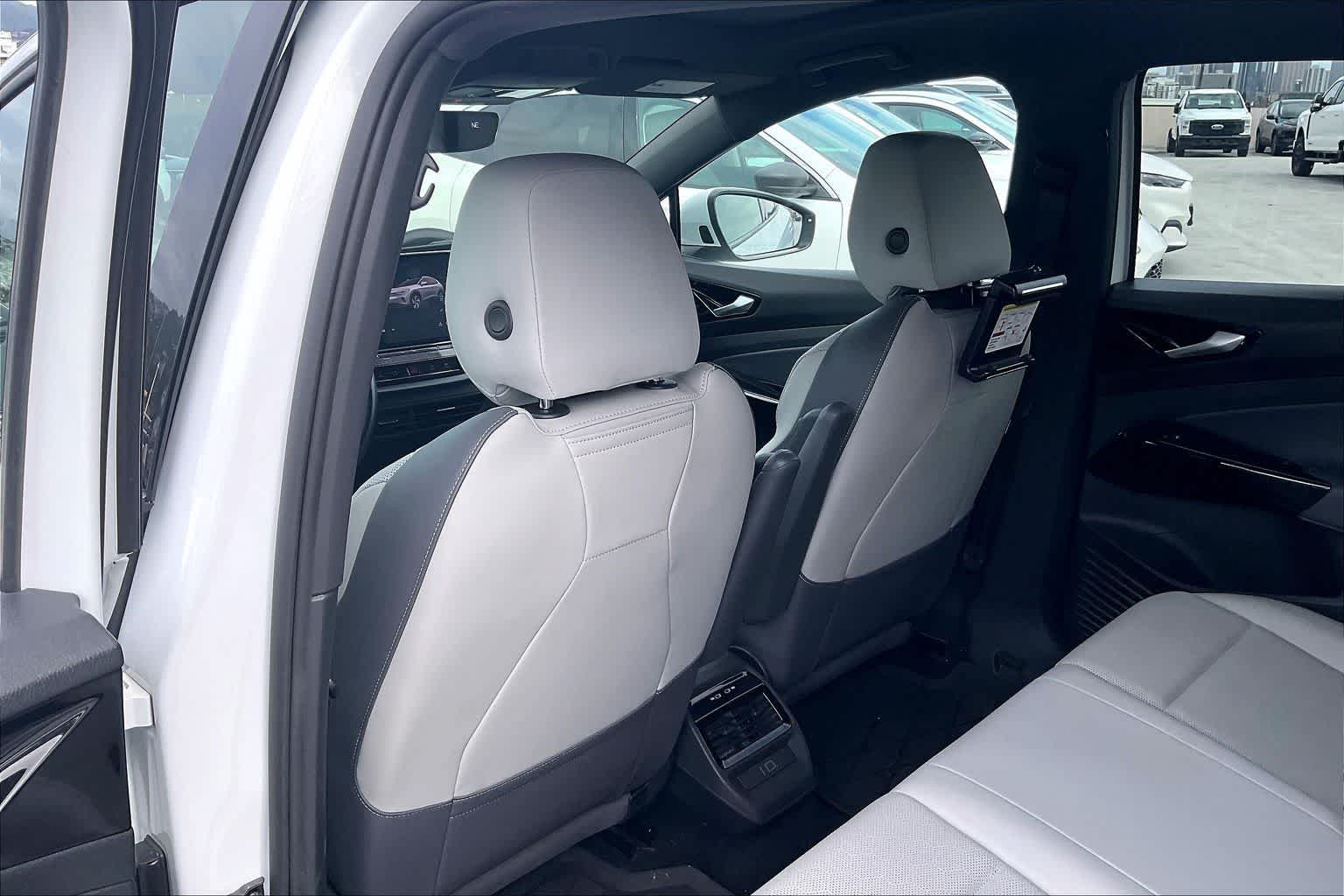 Thumbnail: 2021 Volkswagen ID.4 - 12