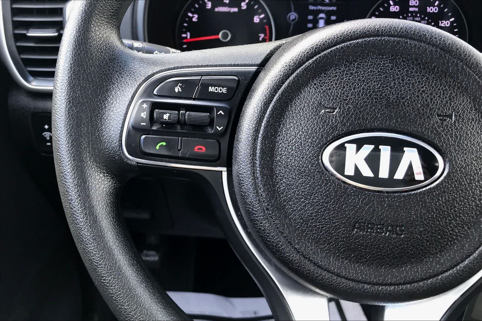 Thumbnail: 2017 Kia Sportage - 15