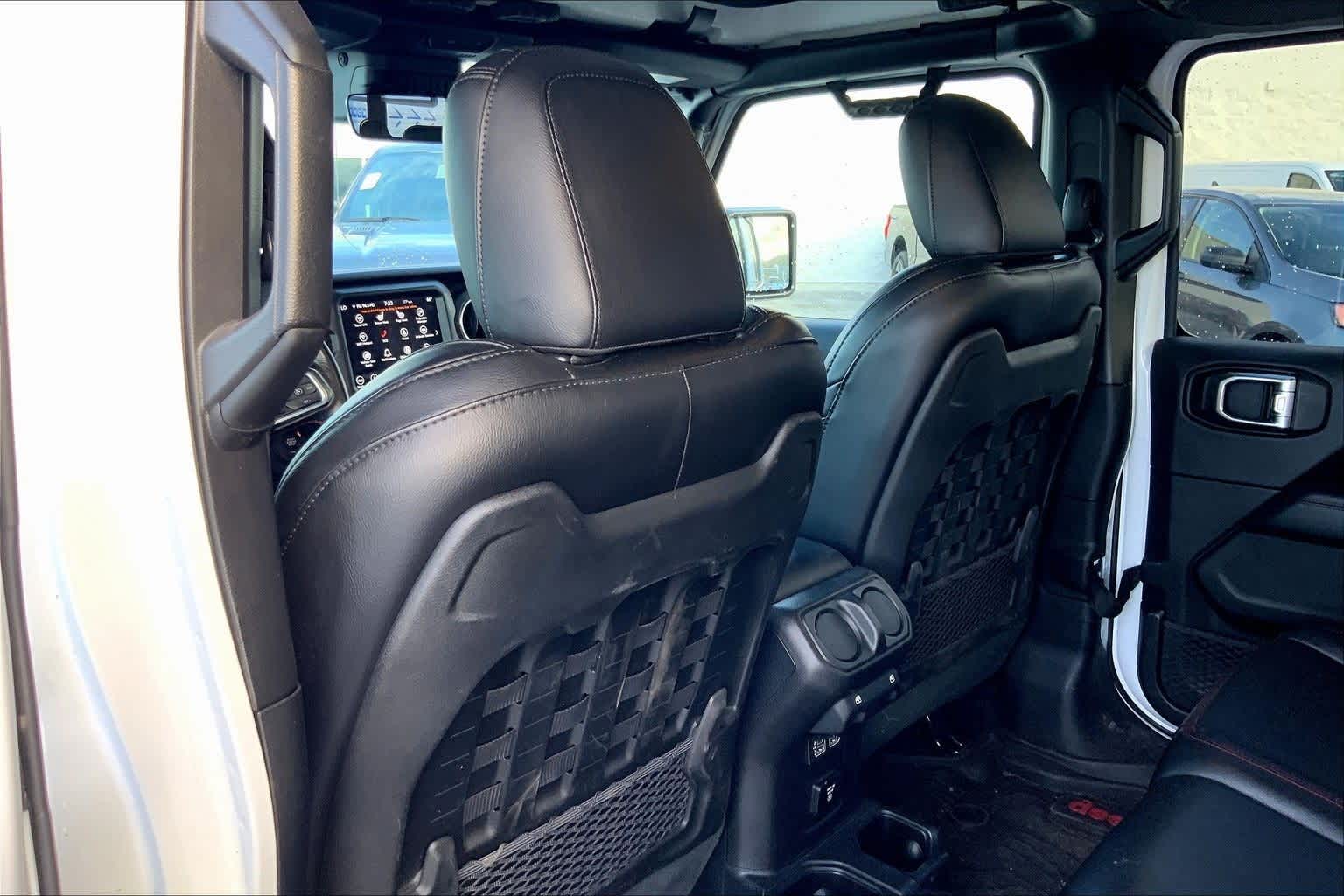 Thumbnail: 2020 Jeep Gladiator - 12