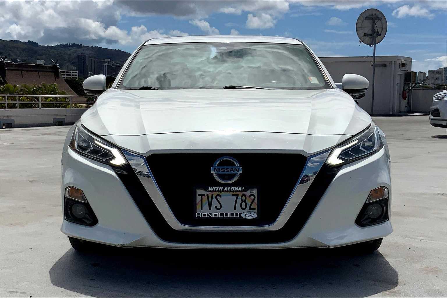Thumbnail: 2019 Nissan Altima - 6