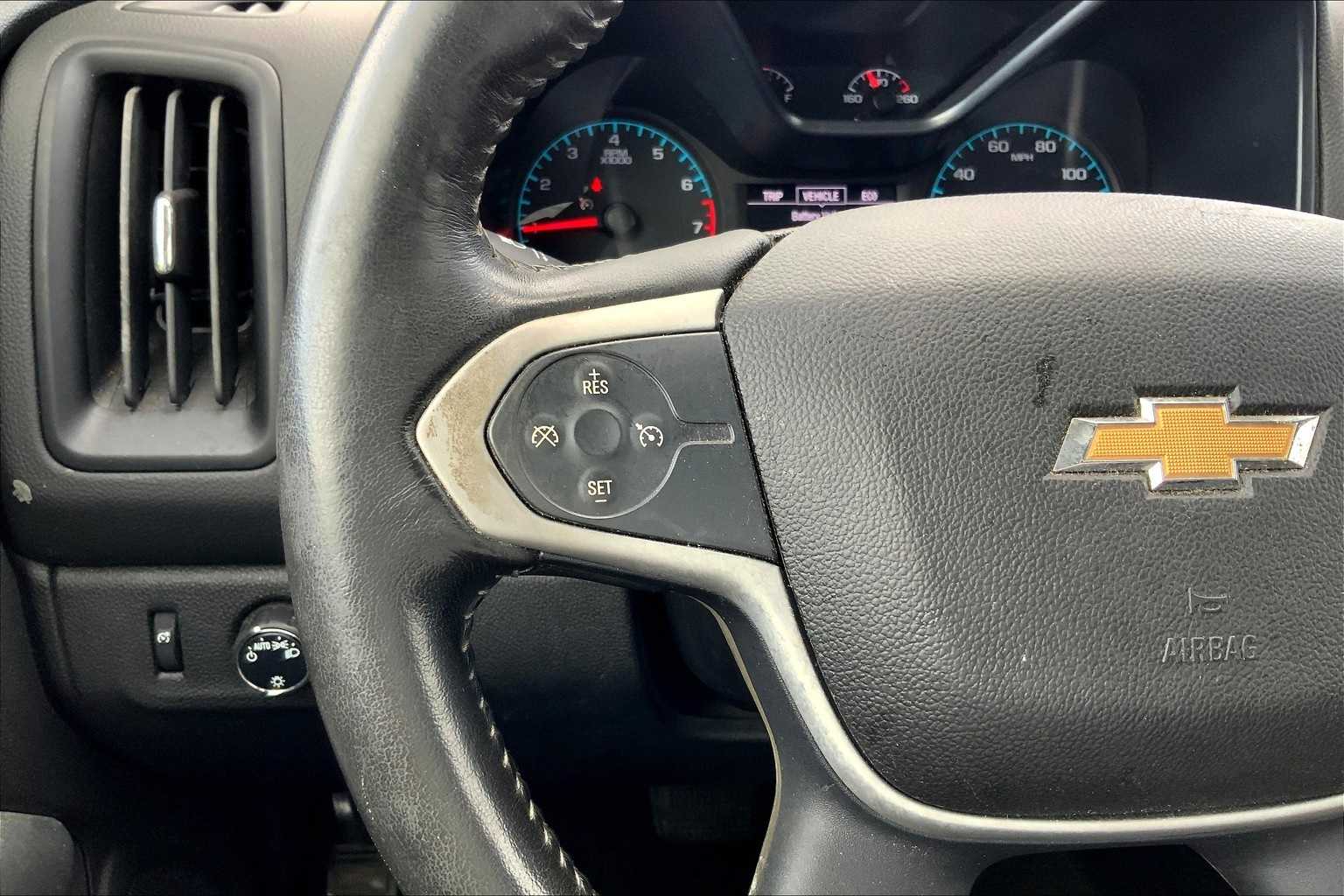 Thumbnail: 2015 Chevrolet Colorado - 22