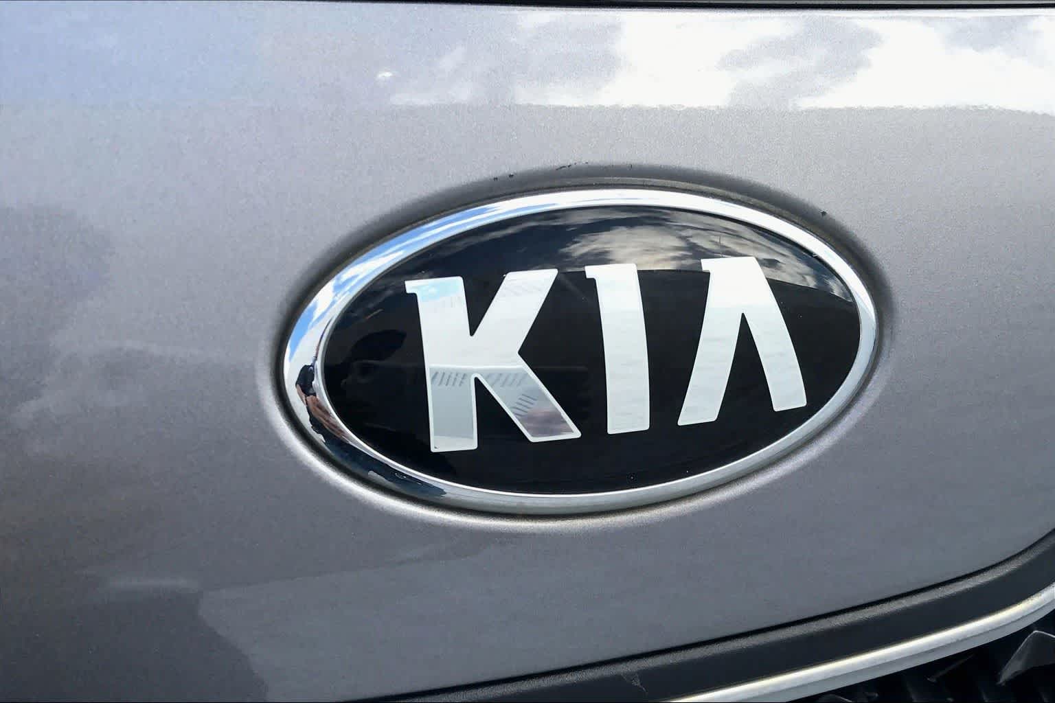 Thumbnail: 2017 Kia Sportage - 32