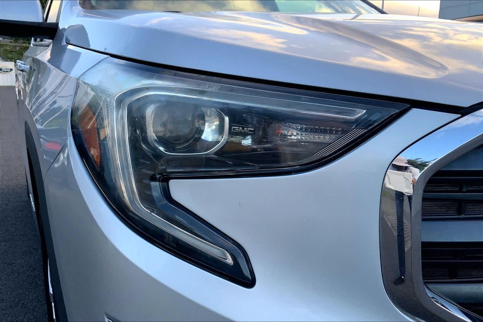 Thumbnail: 2018 GMC Terrain - 31