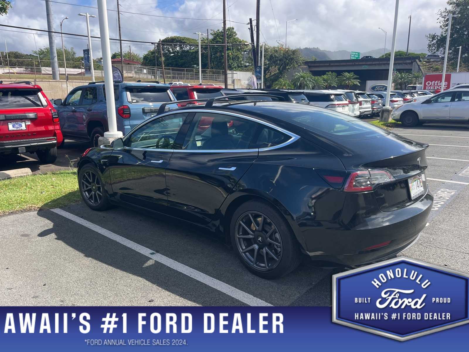 Thumbnail: 2019 Tesla Model 3 - 4