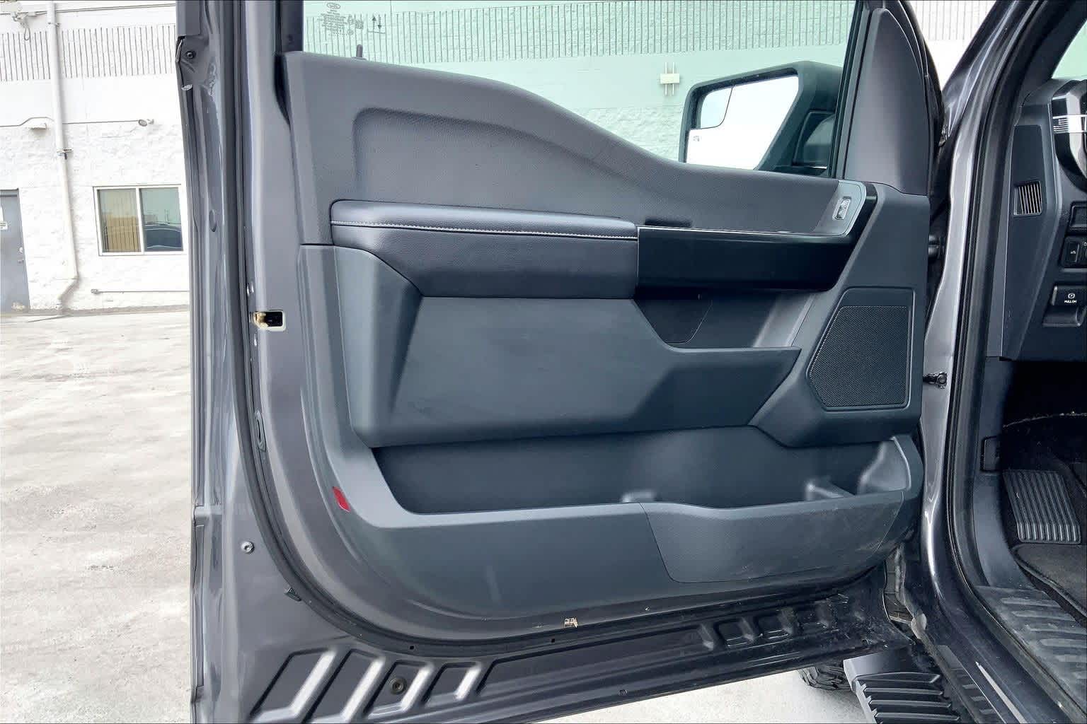 Thumbnail: 2021 Ford F-150 - 27