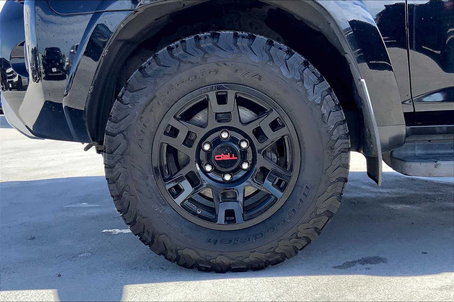 Thumbnail: 2018 Toyota 4Runner - 8