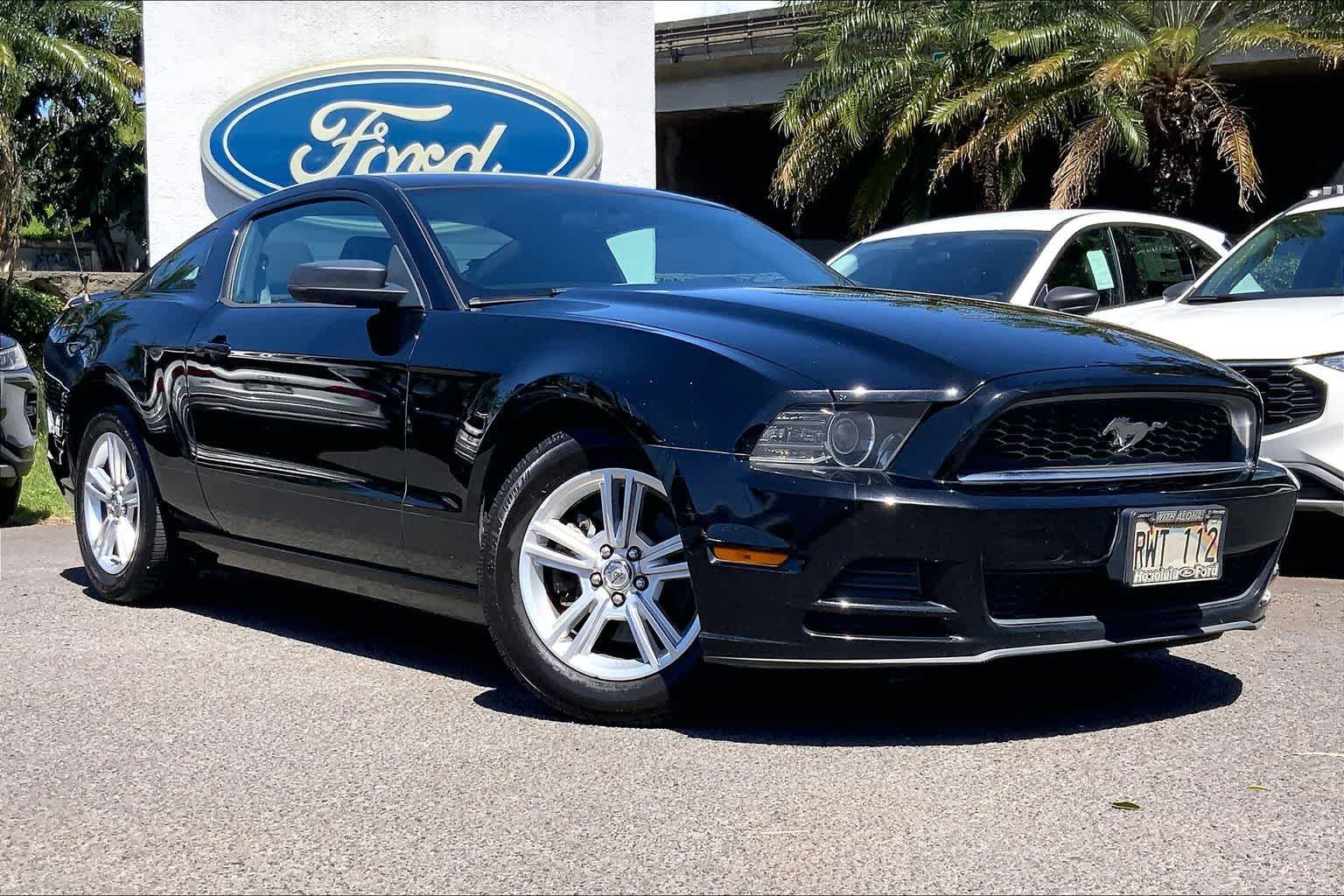 Thumbnail: 2013 Ford Mustang - 20