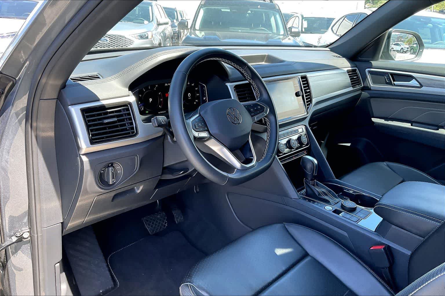Thumbnail: 2022 Volkswagen Atlas - 2