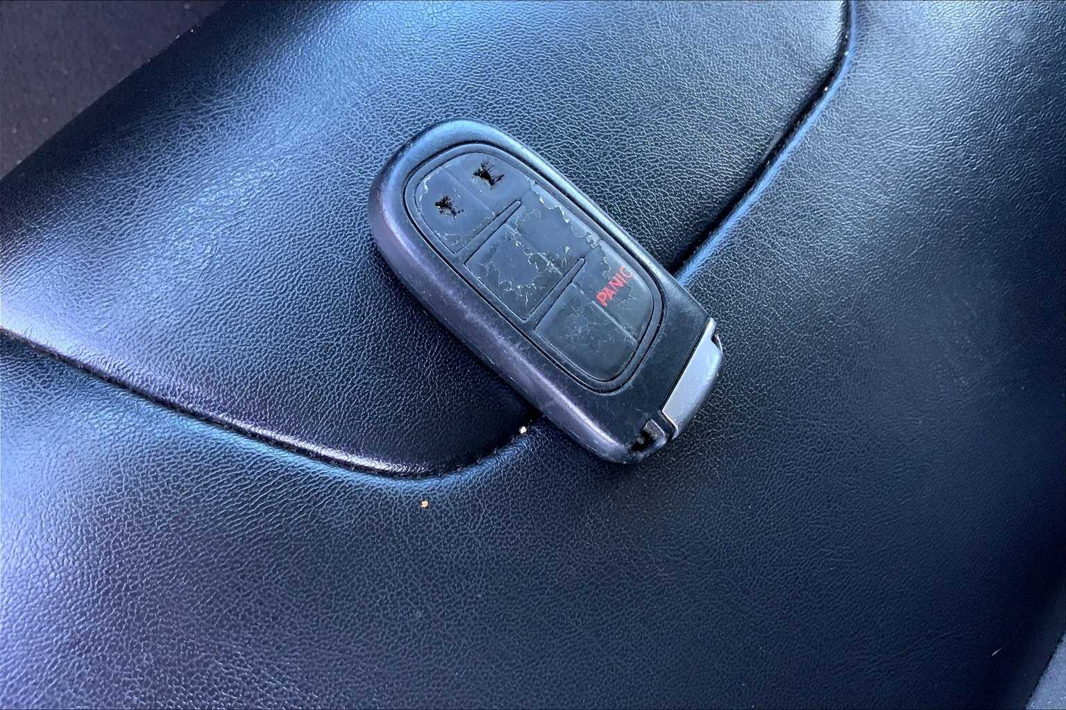 Thumbnail: 2019 Jeep Cherokee - 19