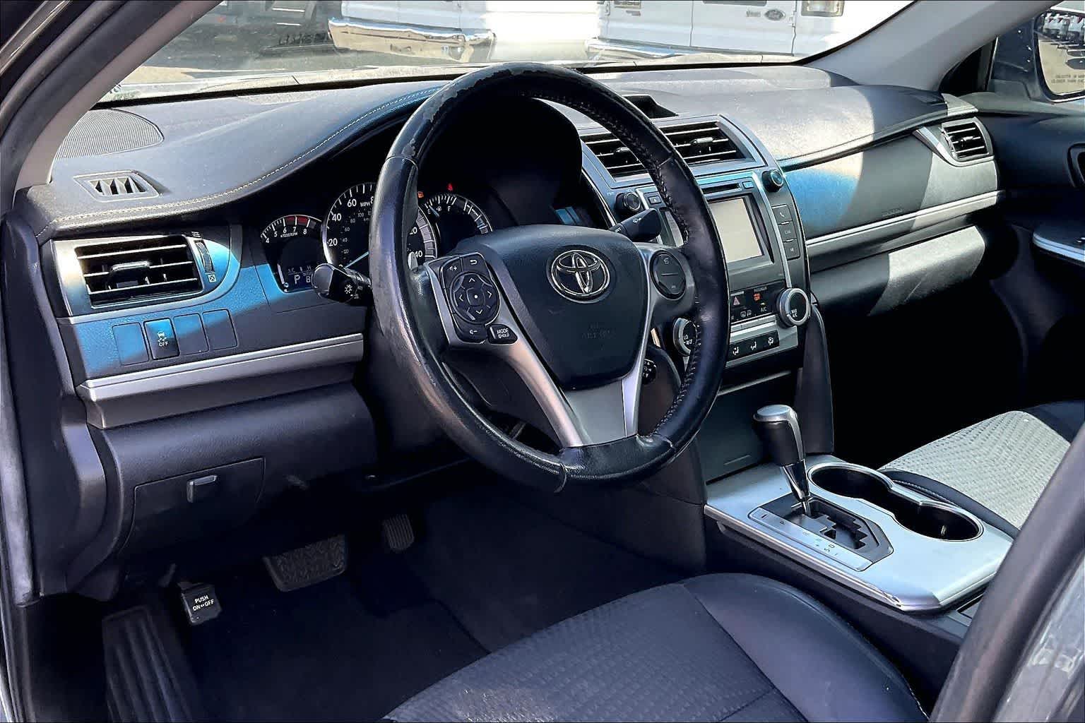 Used 2012 Toyota Camry SE with VIN 4T1BF1FK6CU509587 for sale in Honolulu, HI