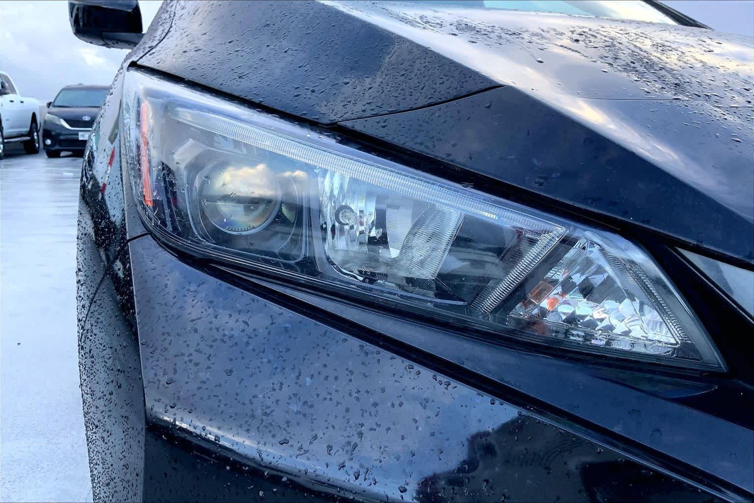 Thumbnail: 2022 Nissan Leaf - 31