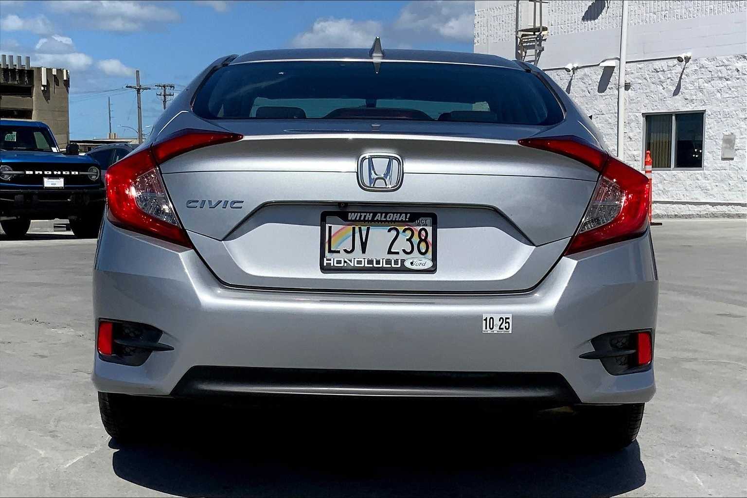 Thumbnail: 2018 Honda Civic - 5