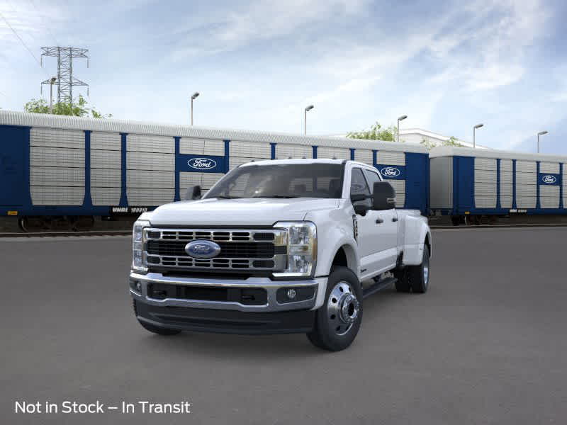 2026 Ford F-450 XLT photo 2