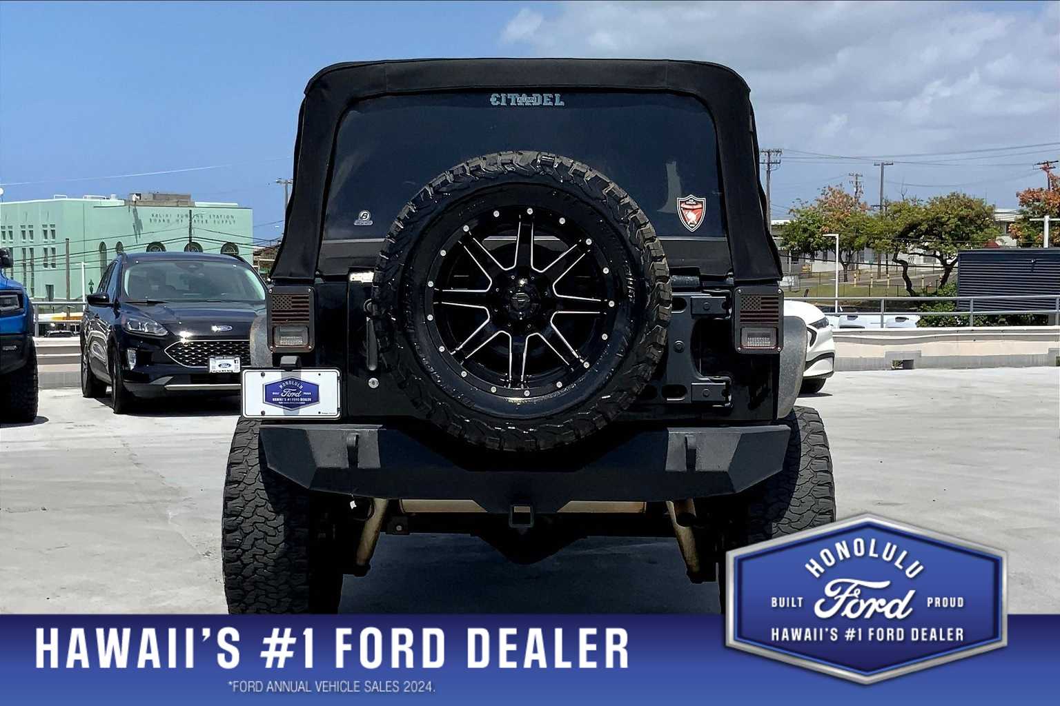 Thumbnail: 2016 Jeep Wrangler - 5