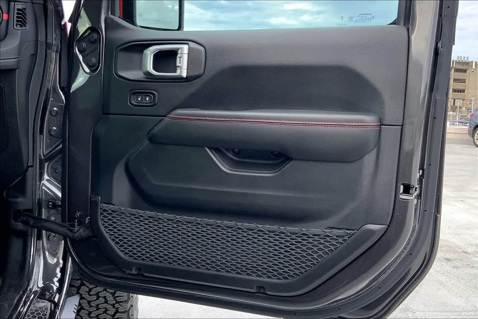 Thumbnail: 2024 Jeep Wrangler - 28