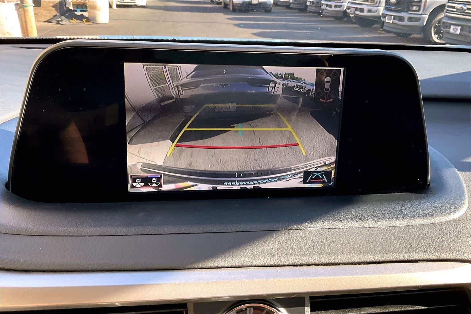 Thumbnail: 2020 Lexus RX - 26