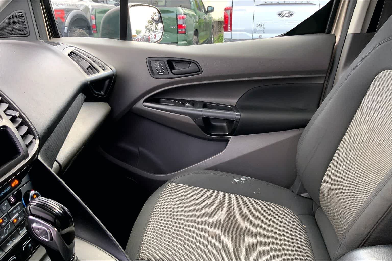 Thumbnail: 2019 Ford Transit Series - 28