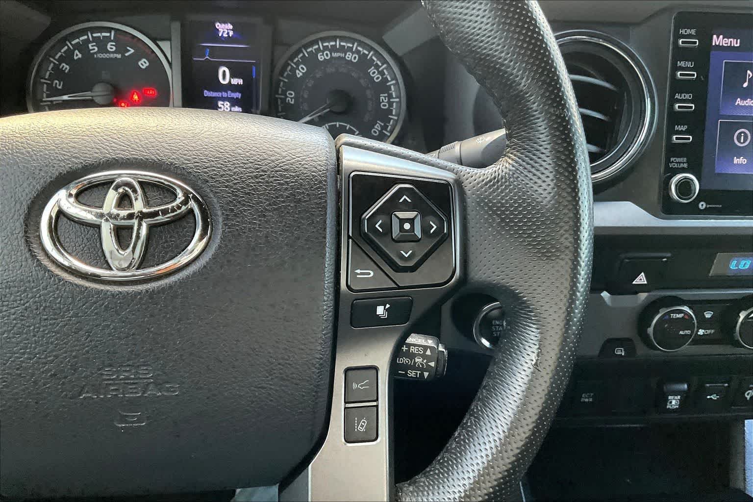 Thumbnail: 2021 Toyota Tacoma - 25