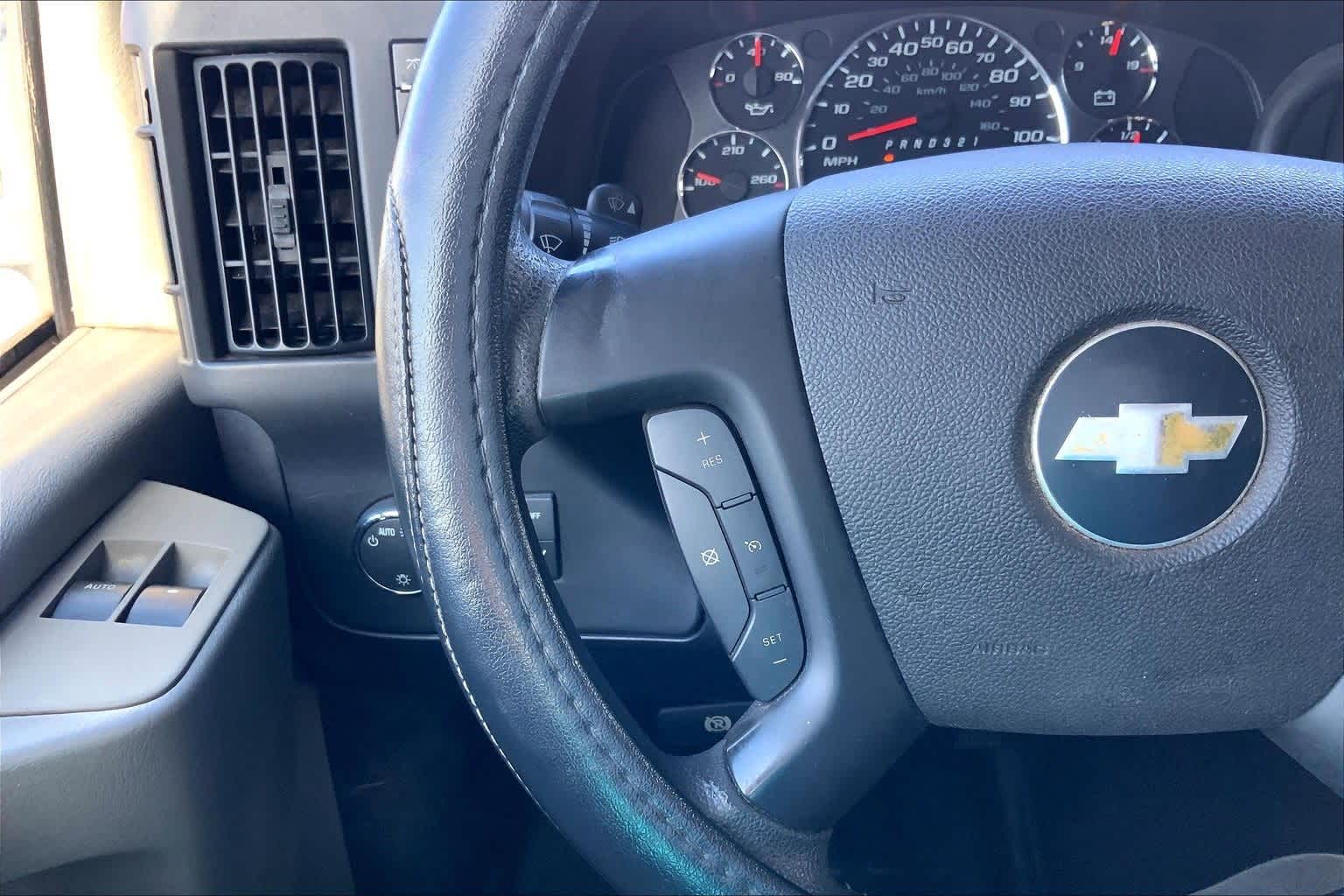 Thumbnail: 2011 Chevrolet Express - 24