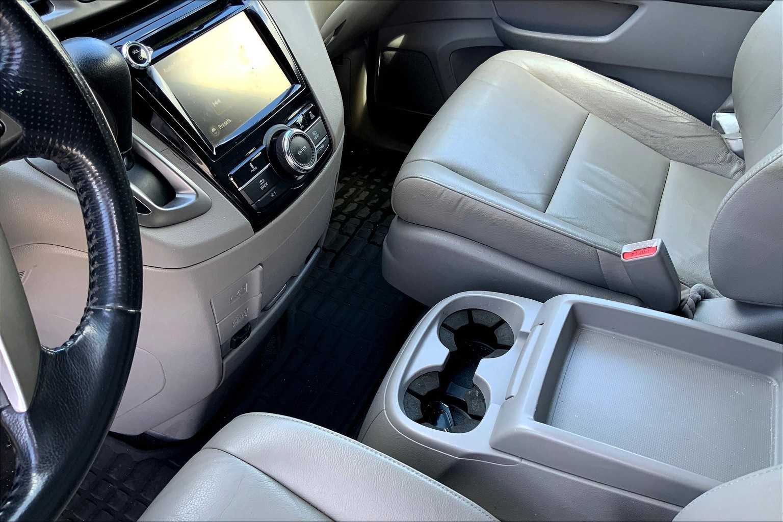 Thumbnail: 2016 Honda Odyssey - 10