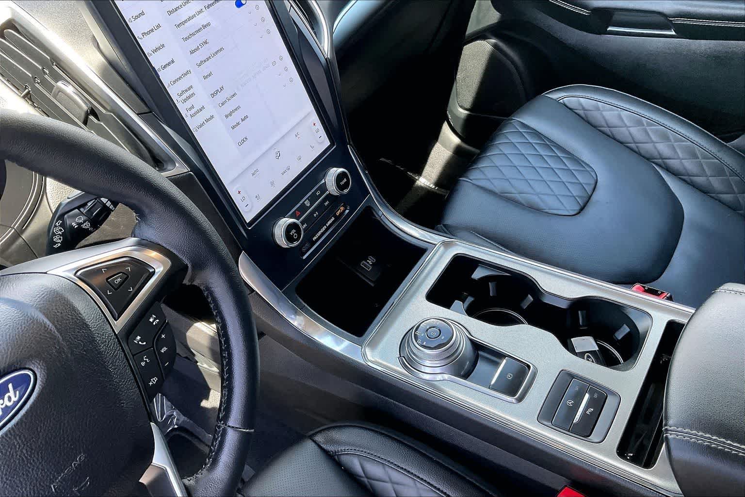 Thumbnail: 2024 Ford Edge - 16
