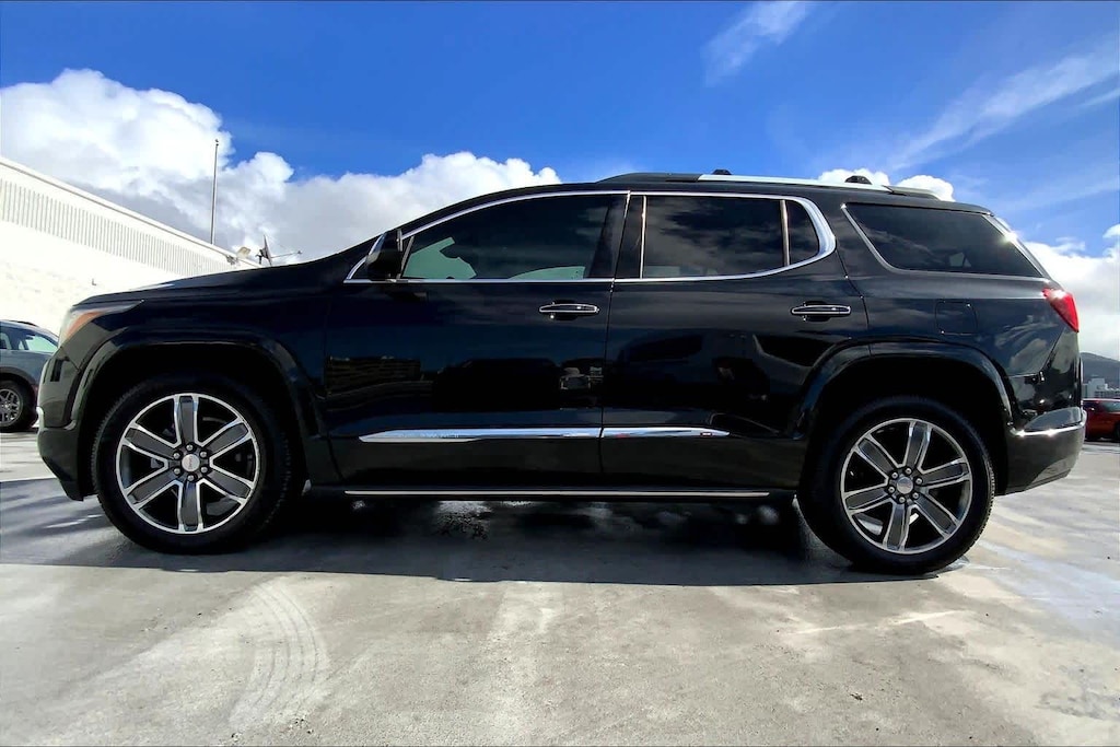 Used 2017 GMC Acadia Denali SUV