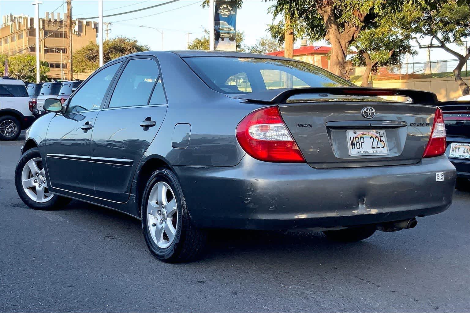 Thumbnail: 2004 Toyota Camry - 4