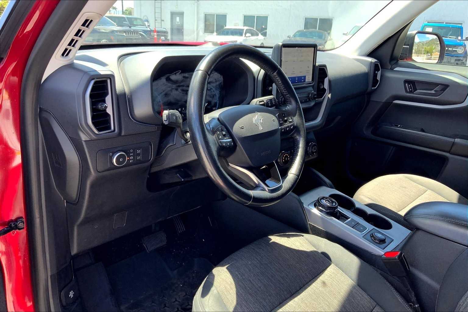 Thumbnail: 2021 Ford Bronco Sport - 2