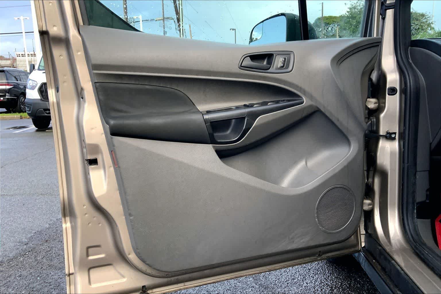 Thumbnail: 2019 Ford Transit Series - 27